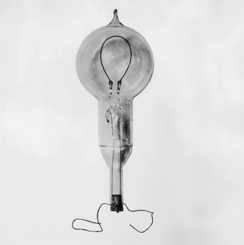 Bóng đèn - phát minh đem lại ánh sáng cho con người